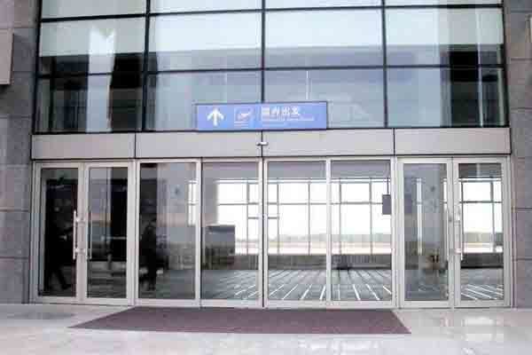 型材自動(dòng)門(mén)