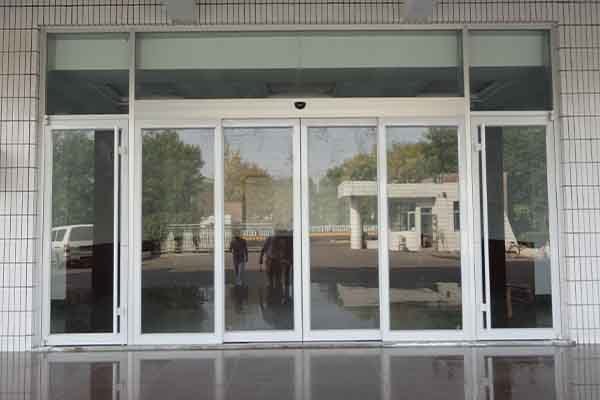 型材自動(dòng)門(mén)